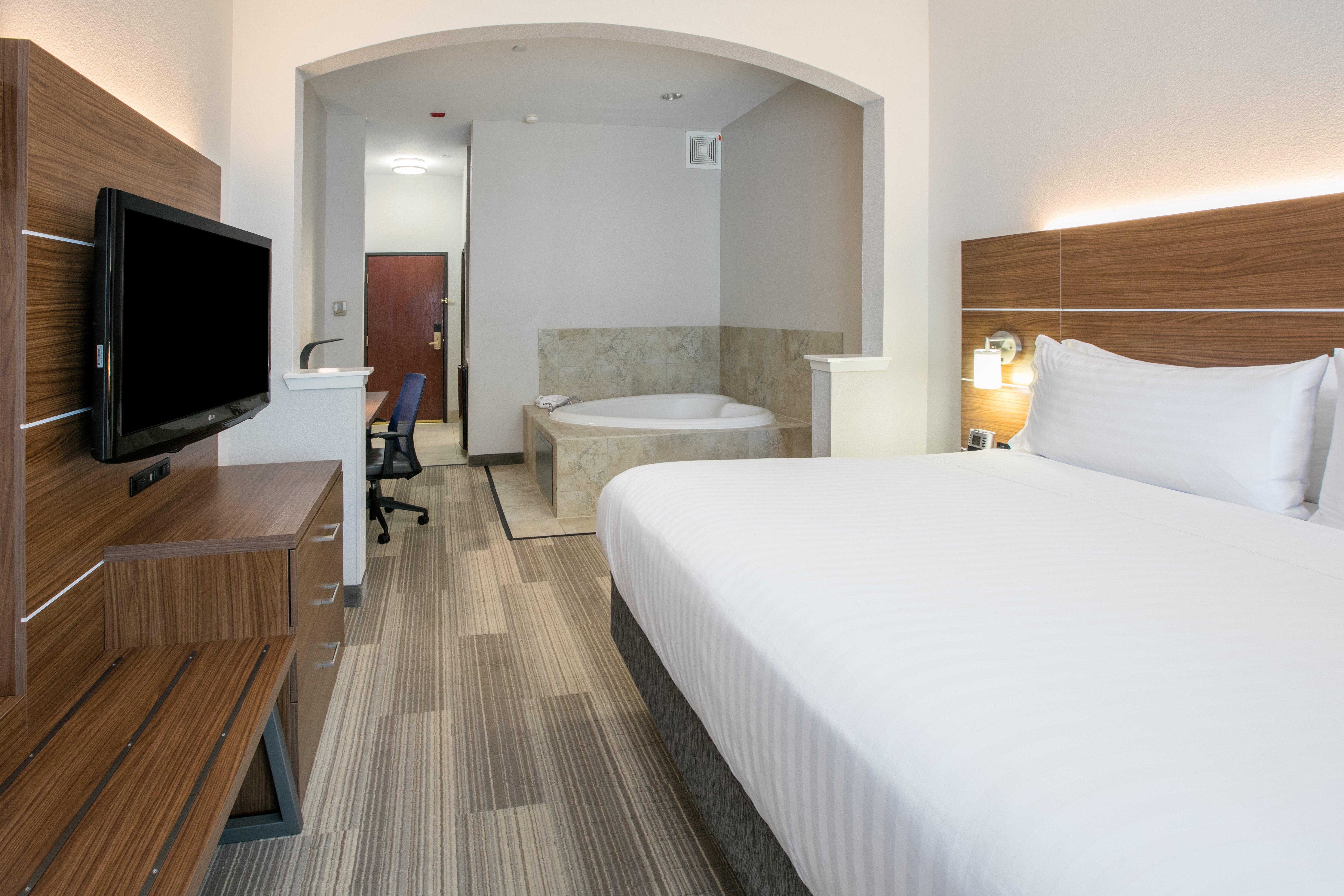 Holiday Inn Express Hotel & Suites Dallas - Grand Prairie I-20 By Ihg Екстер'єр фото