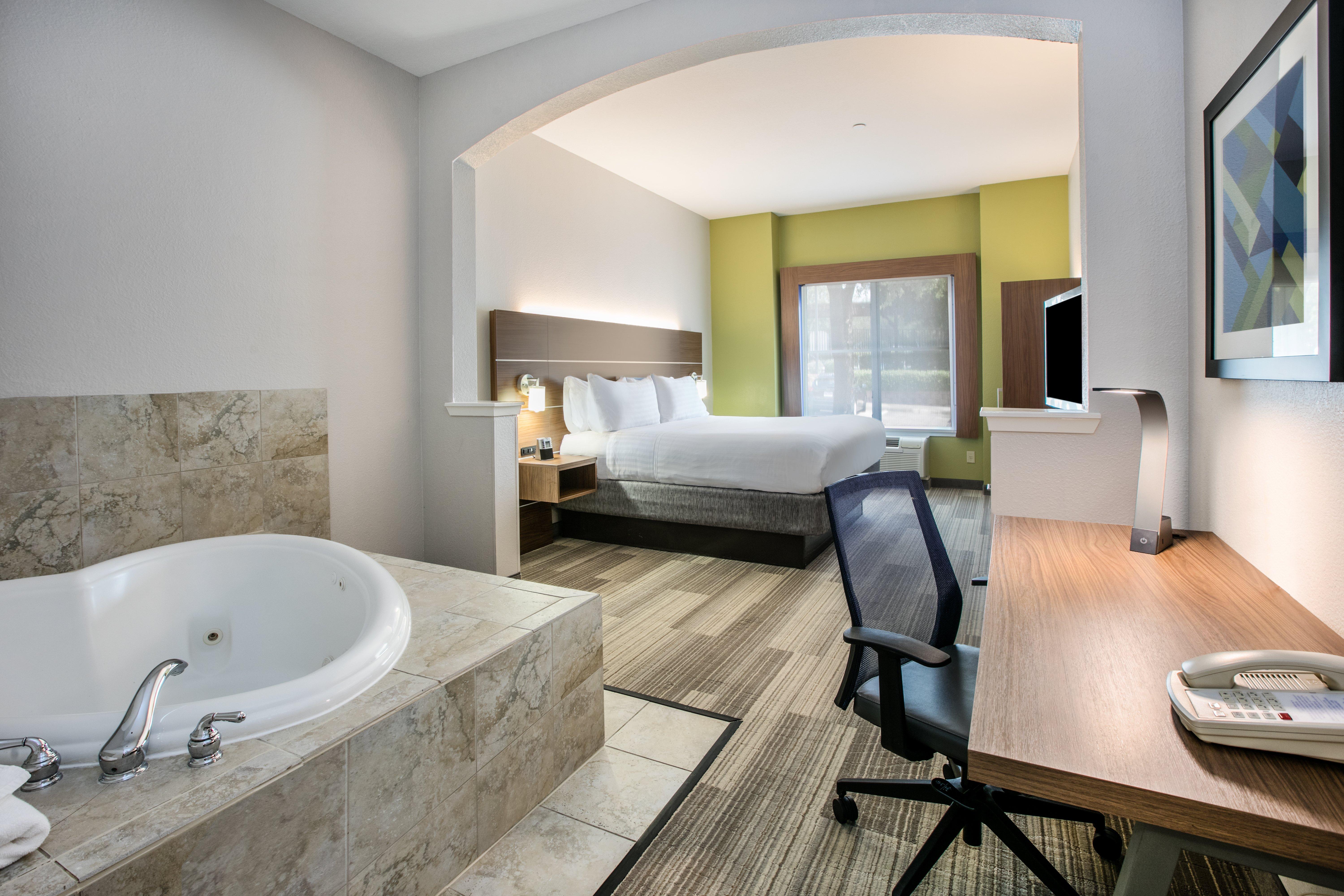 Holiday Inn Express Hotel & Suites Dallas - Grand Prairie I-20 By Ihg Екстер'єр фото